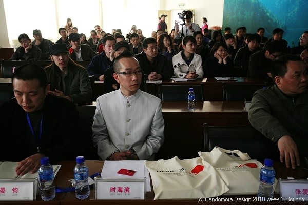 河北传媒学院,设计讲座,设计大师,济南设计大师